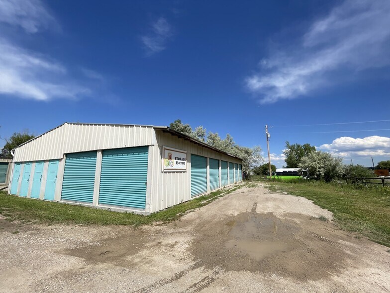 More Photos Of 1730 US Highway 287, Lander Self Storage For Sale
