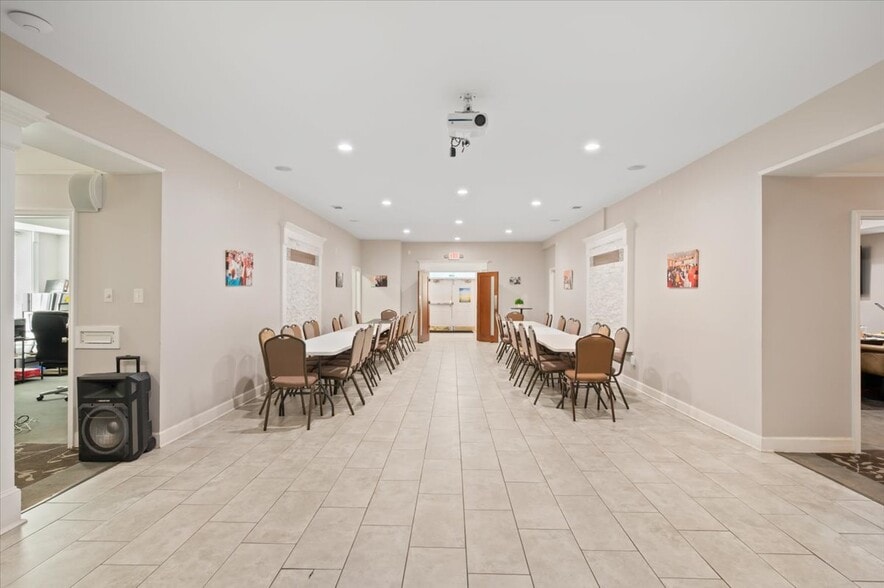 More Photos Of , Savannah Unknown For Sale