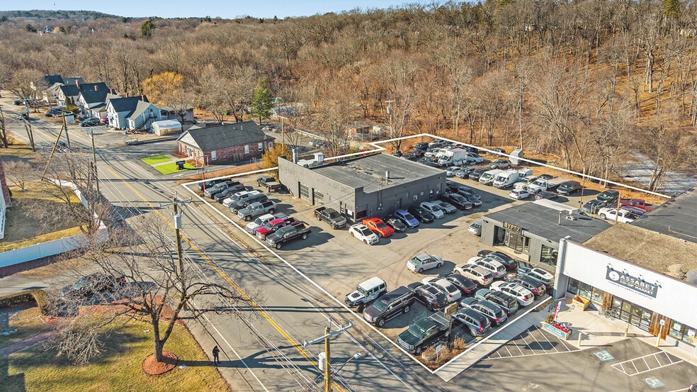 More Photos Of 76 Powder Mill Rd, Maynard Auto Repair For Sale