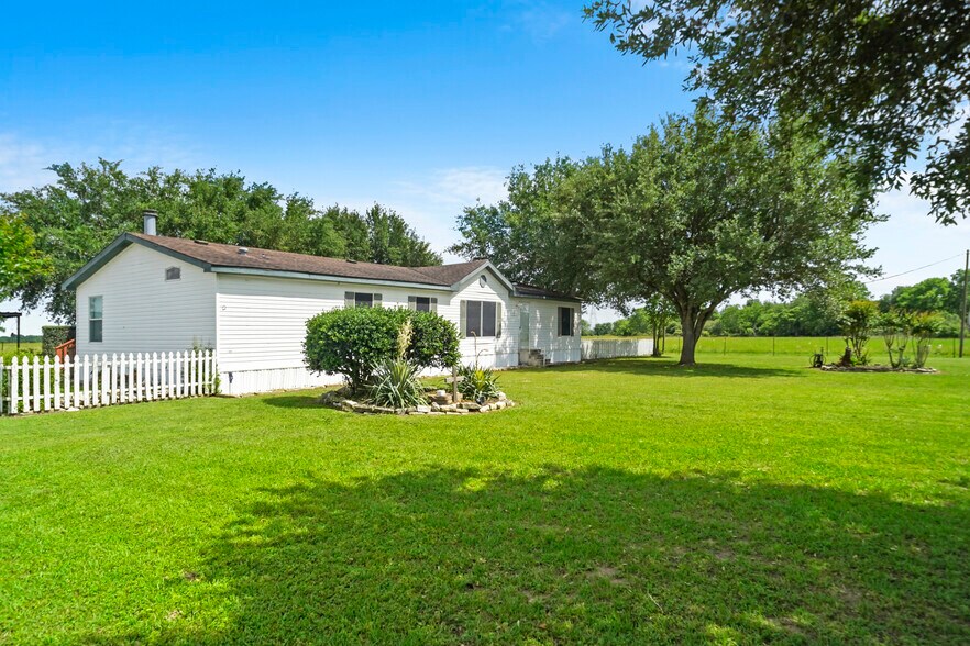 More Photos Of 16070 Warren Ranch Rd, Hockley Land For Sale