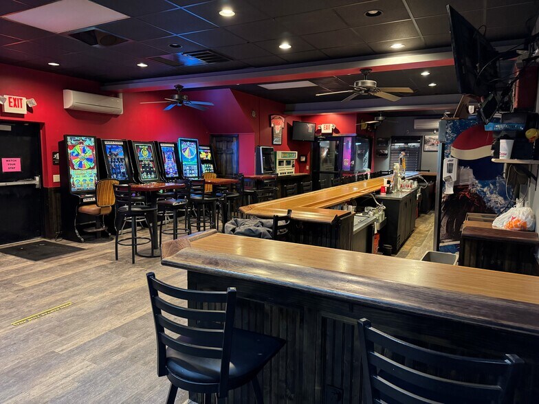 More Photos Of 526 Monongahela Ave, Glassport Storefront Retail Residential For Sale