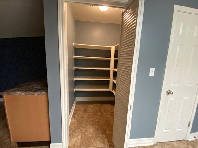 More Photos Of 7648 Broadview Dr, Houston Apartments For Sale