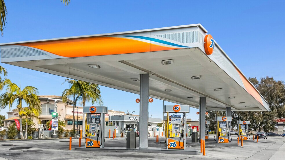 More Photos Of 10211 Alondra Blvd, Bellflower Service Station For Sale