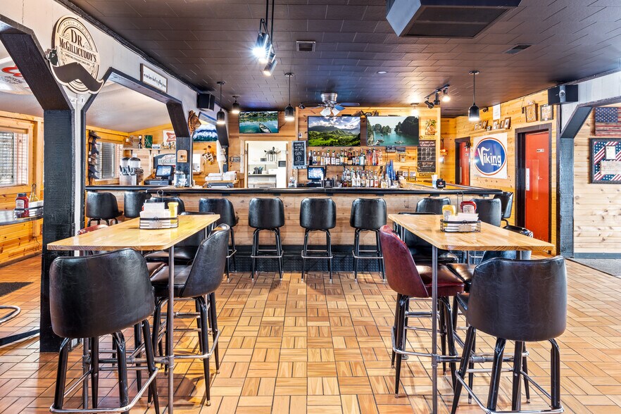 More Photos Of W12010 Rose Eld Rd, Ripon Restaurant For Sale