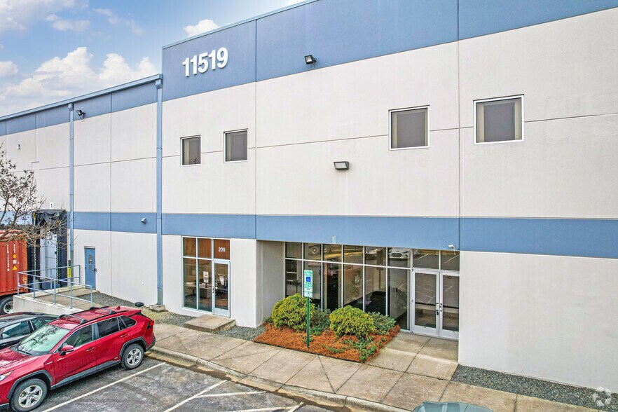More Photos Of 11519 Nations Ford Rd, Pineville Industrial For Sale