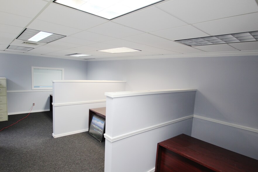 More Photos Of 785 Pearl Rd, Brunswick Office For Lease