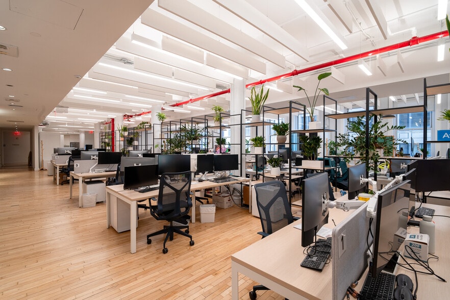 More Photos Of 85 Fifth Ave, New York Office For Sale
