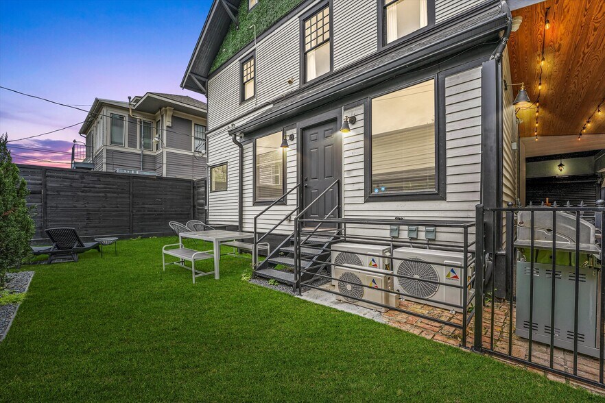 More Photos Of 235 Westheimer Rd, Houston Apartments For Sale