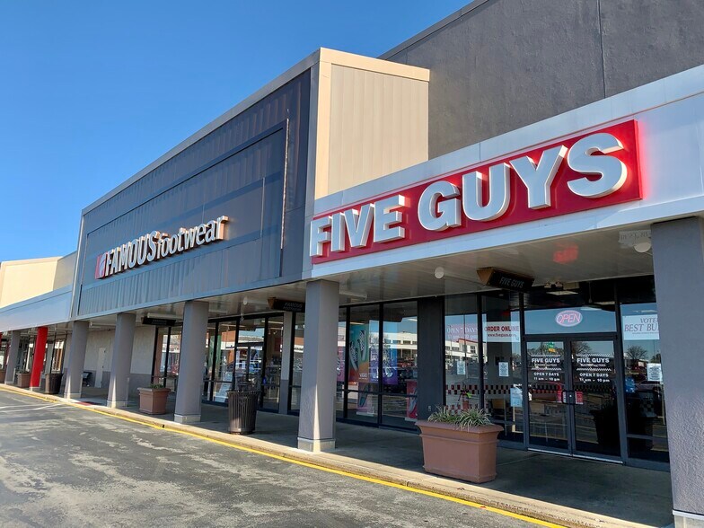 More Photos Of Kirkwood Hwy & Centervill Rd, Wilmington Unknown For Lease