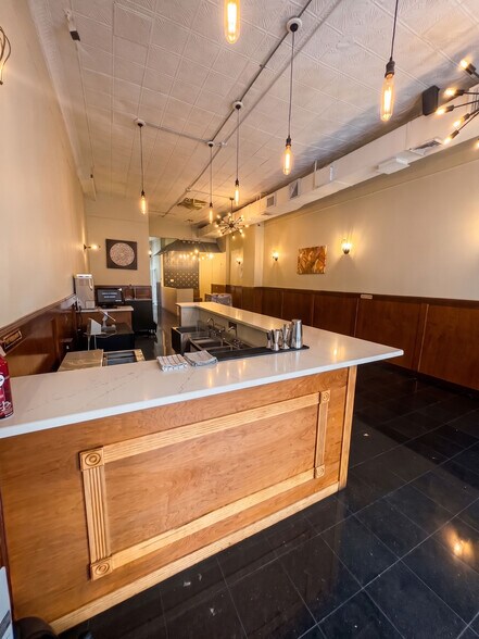 More Photos Of 140 Montague St, Brooklyn Apartments For Lease