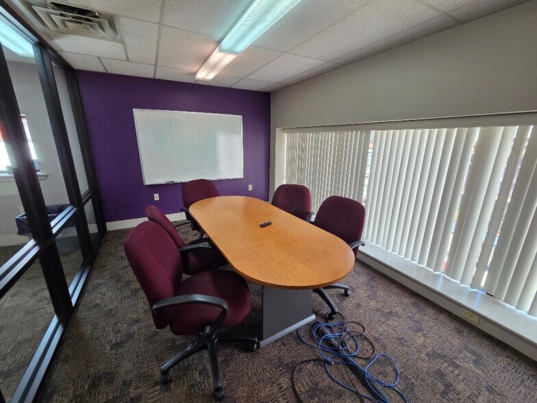 More Photos Of 243 Front St, Wilmington Office For Lease