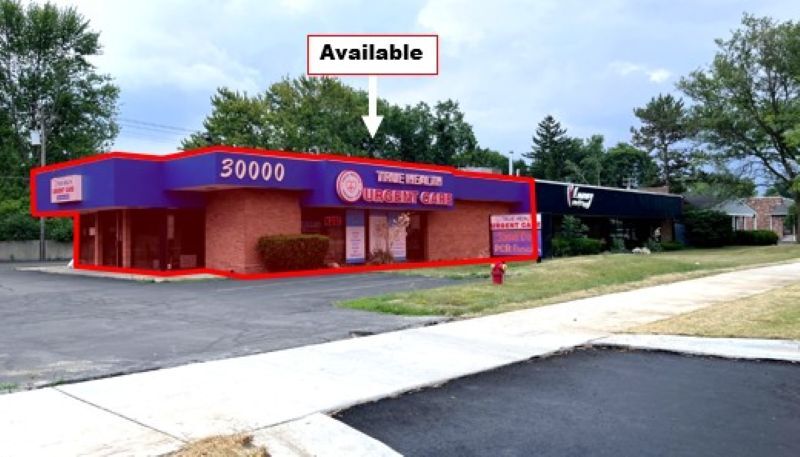 More Photos Of 30000 Orchard Lake Rd, Farmington Medical For Lease