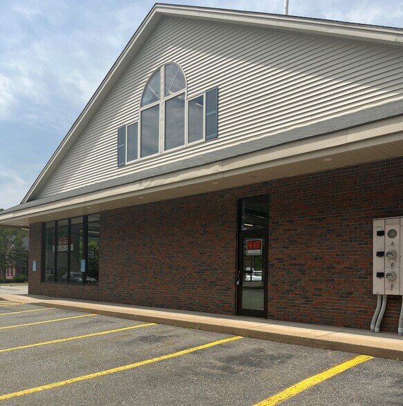 More Photos Of 155-167 Great Rd, Acton Unknown For Lease