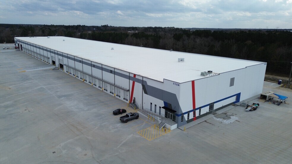 More Photos Of 115 Parkway Dr, Rincon Unknown For Lease