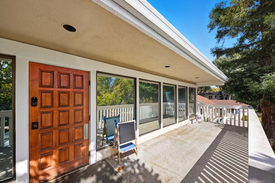 More Photos Of 1021 S El Camino Real, San Mateo Office For Sale