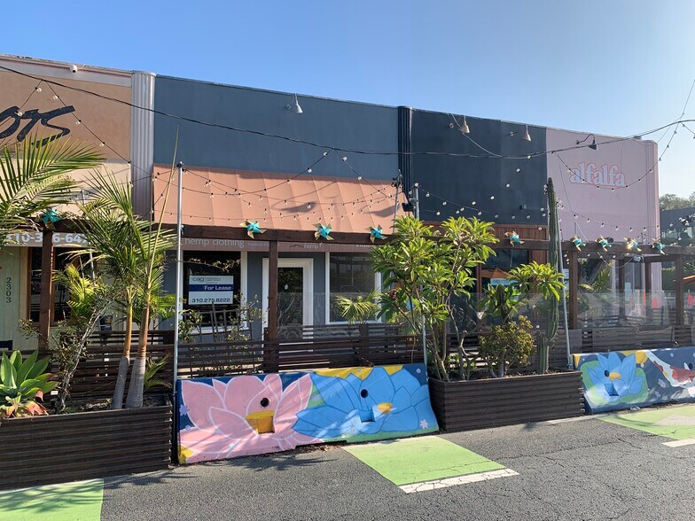 More Photos Of 2301-2309 Main St, Santa Monica Storefront Retail Office For Lease