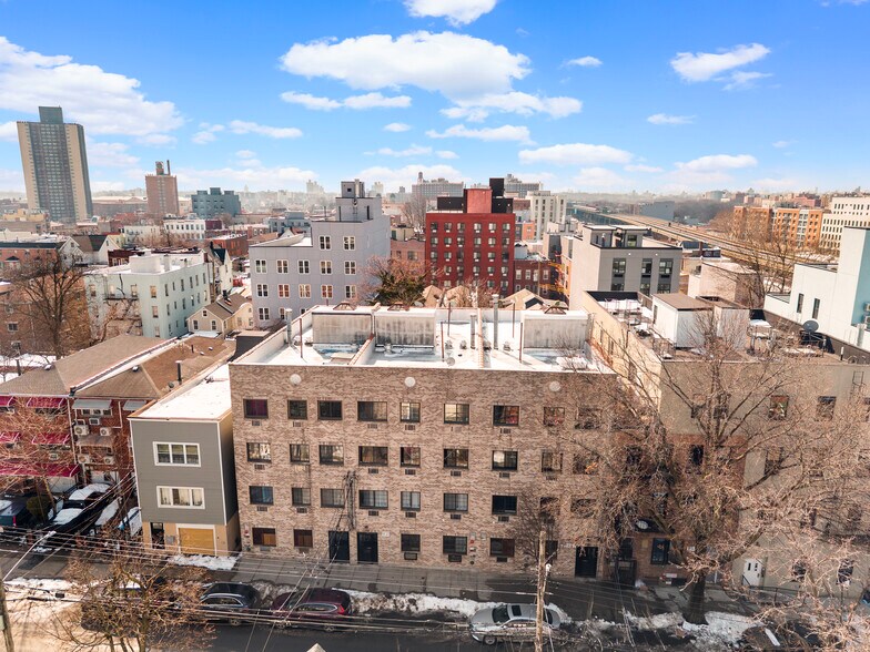 More Photos Of 720-724 E 217th, Bronx Apartments For Sale