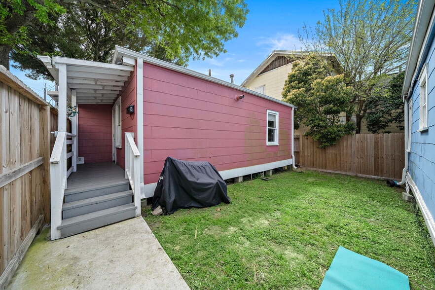 More Photos Of 609 Sealy St, Galveston Apartments For Sale