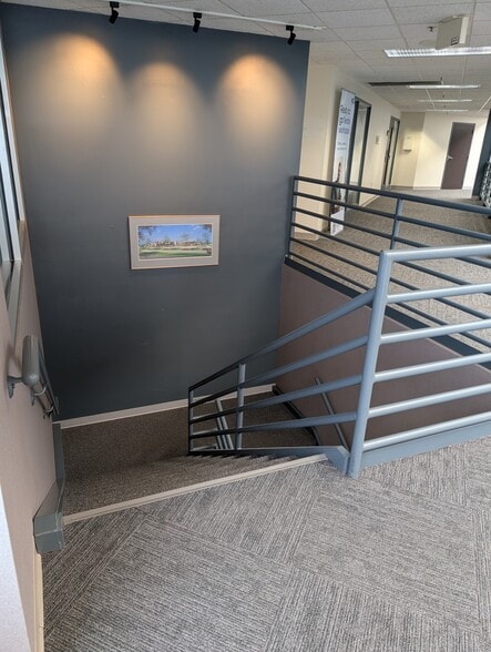 More Photos Of 258 Corporate Dr, Madison Office For Lease