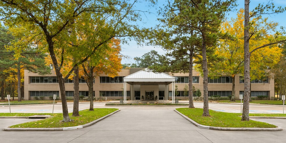 Primary Photo Of 100 Medical Center Blvd, Conroe Medical For Lease