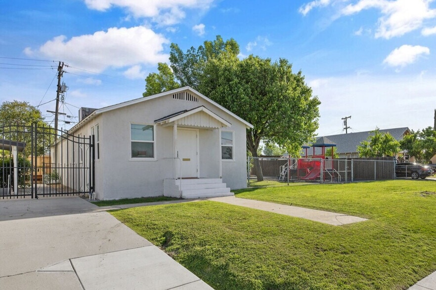 More Photos Of 401 W Lerdo Hwy, Shafter Religious Facility For Sale