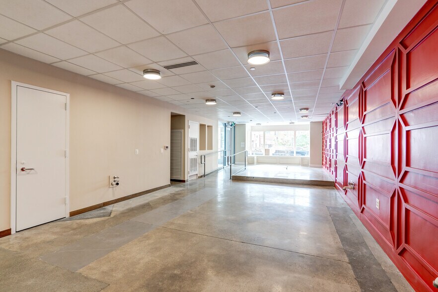 More Photos Of 2040 S St NW, Washington Office For Sale