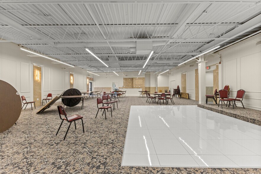 More Photos Of 1217 S Merriman Rd, Westland Lodge Meeting Hall For Sale