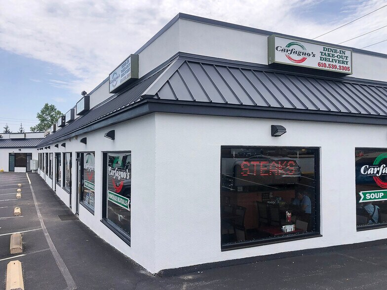 More Photos Of 3140 W Ridge Pike, Eagleville Storefront For Sale