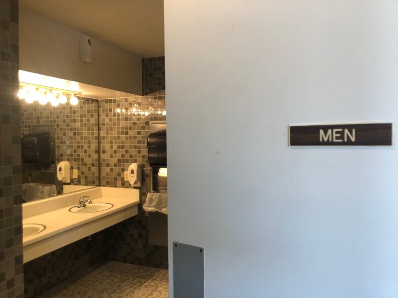 More Photos Of 1755 N SR 318, Lund Truck Stop For Sale