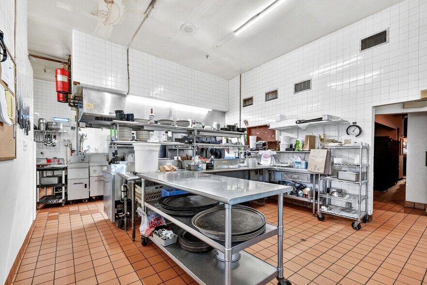 More Photos Of 1915 A1A S, Saint Augustine Restaurant For Sale