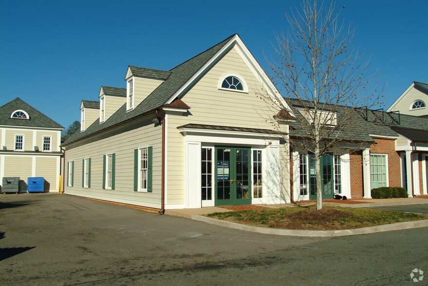 More Photos Of 13811-13845 Village Place Dr, Midlothian Storefront For Sale