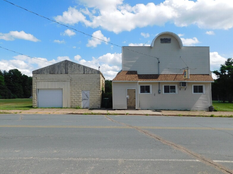 Primary Photo Of 260 Main St, Wilson Bar For Sale