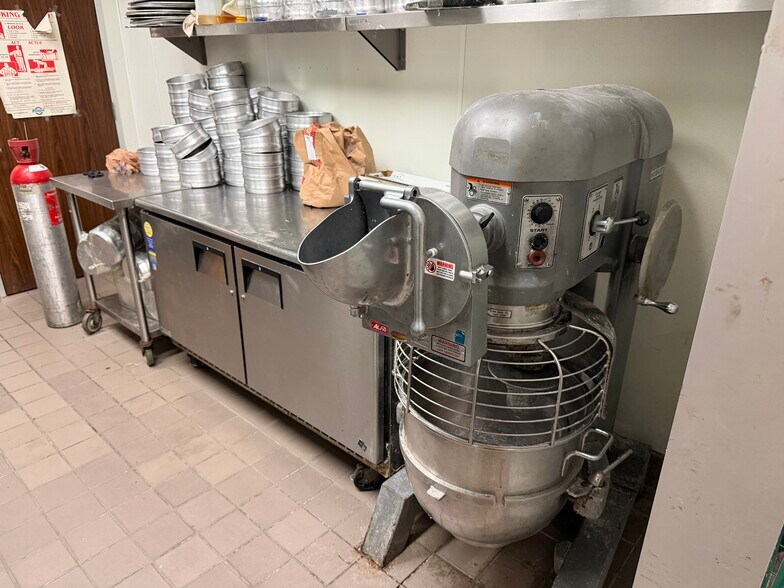 More Photos Of 11805-11921 Westheimer Rd, Houston Fast Food For Lease