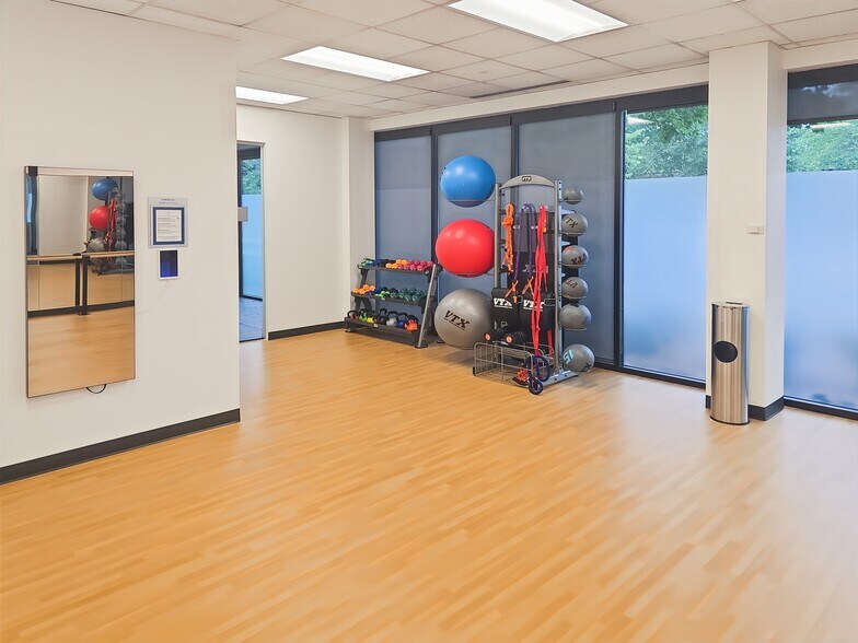 More Photos Of 10260 SW Greenburg Rd, Portland Coworking Space