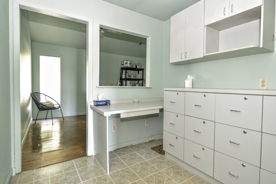 More Photos Of 276 State Rt.94, Vernon Medical For Lease