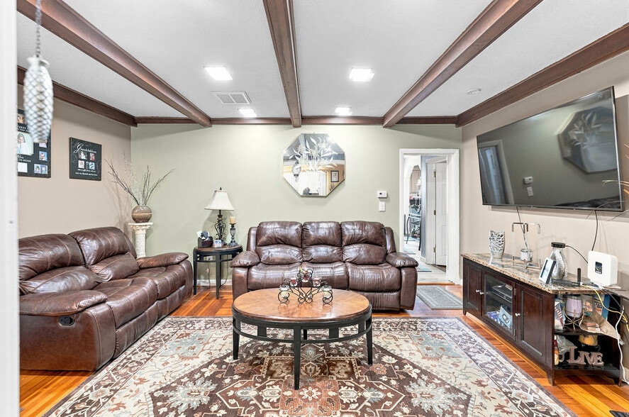 More Photos Of 491 Brayton Ave, Fall River Apartments For Sale