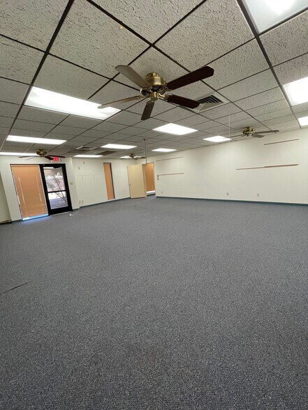 More Photos Of 4601 E McDowell Rd, Phoenix Medical For Sale