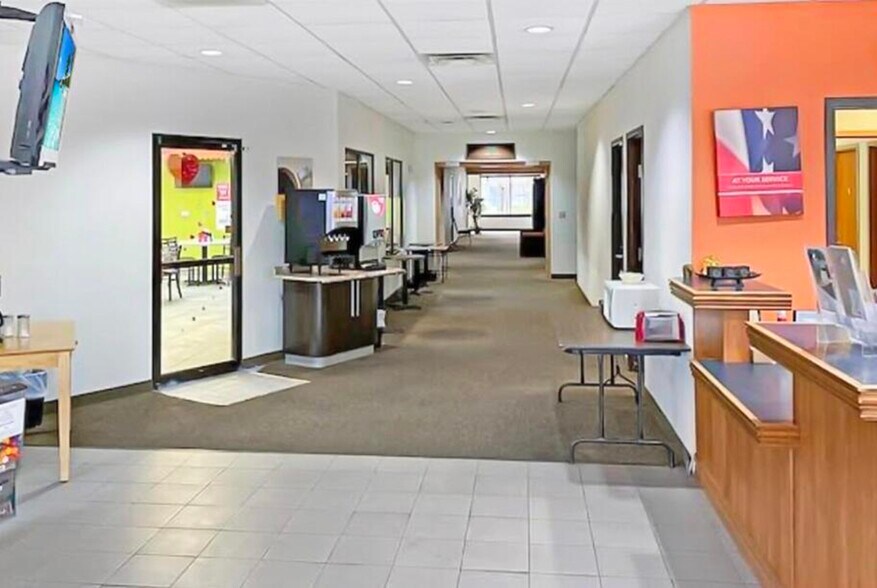 More Photos Of 3080 Colony Blvd, Leesville Hotel For Sale