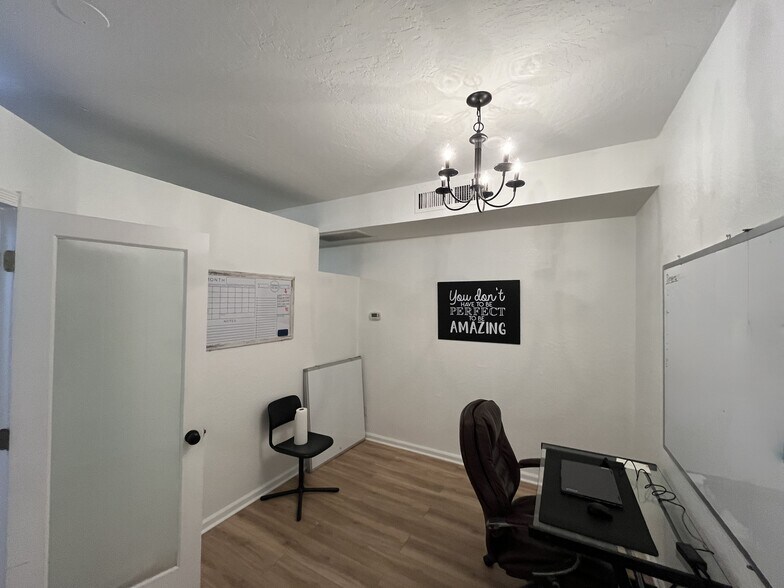 More Photos Of 6730 E McDowell Rd, Scottsdale Loft Creative Space For Sale
