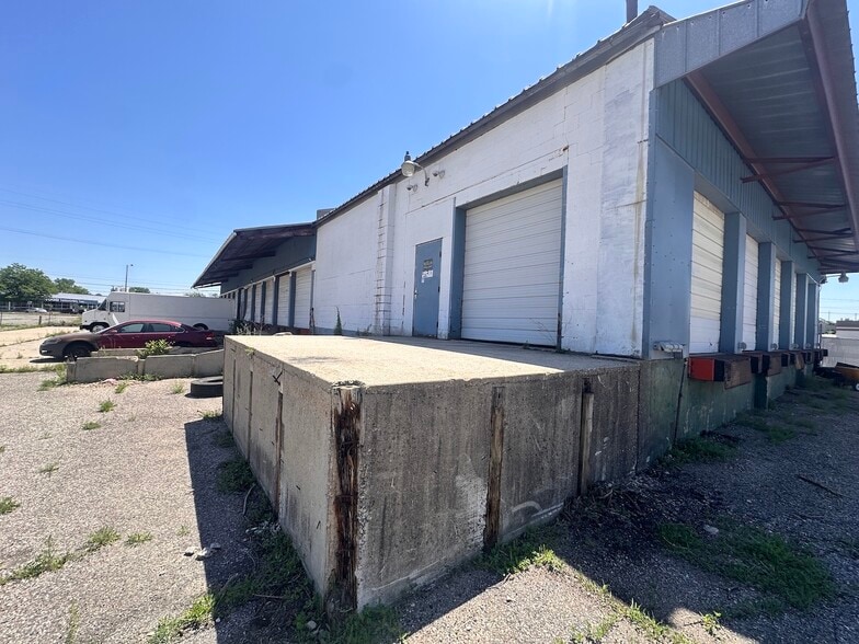 More Photos Of 2655 Buchanan Ave SW, Grand Rapids Truck Terminal For Lease