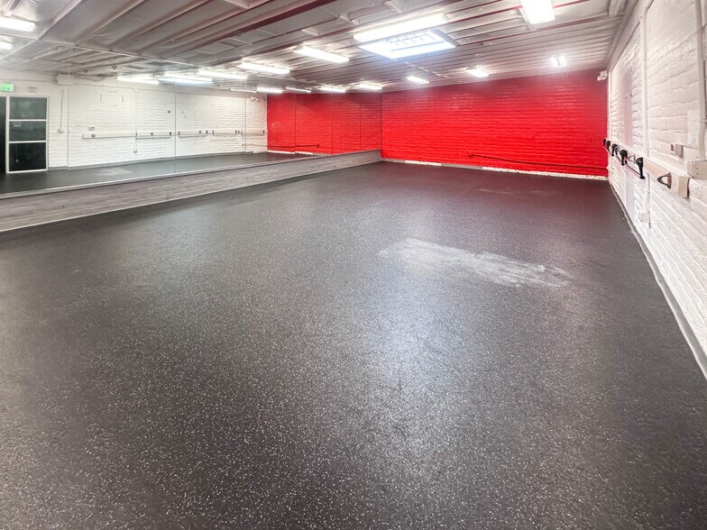 More Photos Of 1526 Webster St, Alameda Health Club For Sale