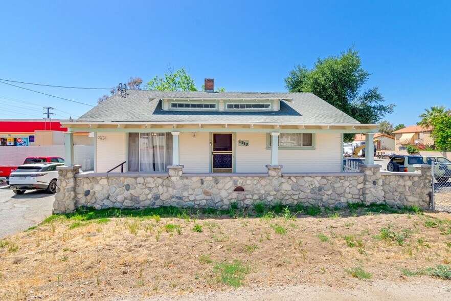 More Photos Of 1317 Crafton Ave, Mentone Office For Sale