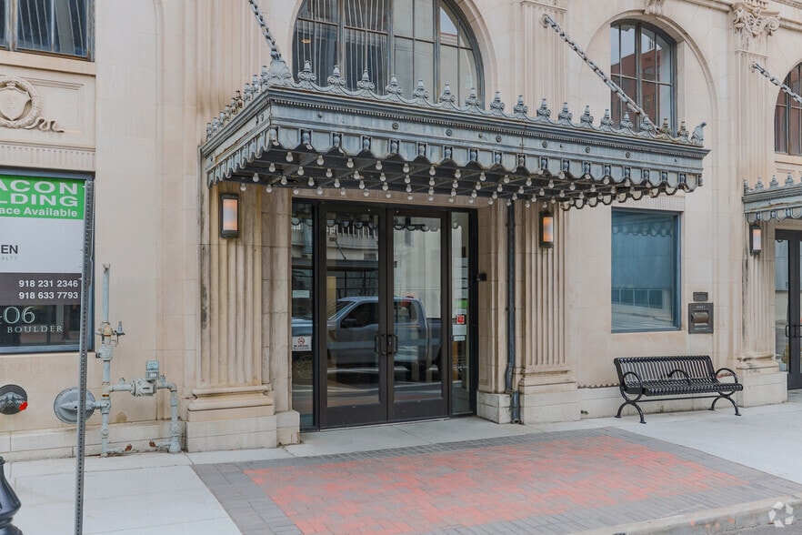 More Photos Of 406 S Boulder Ave, Tulsa Apartments For Lease