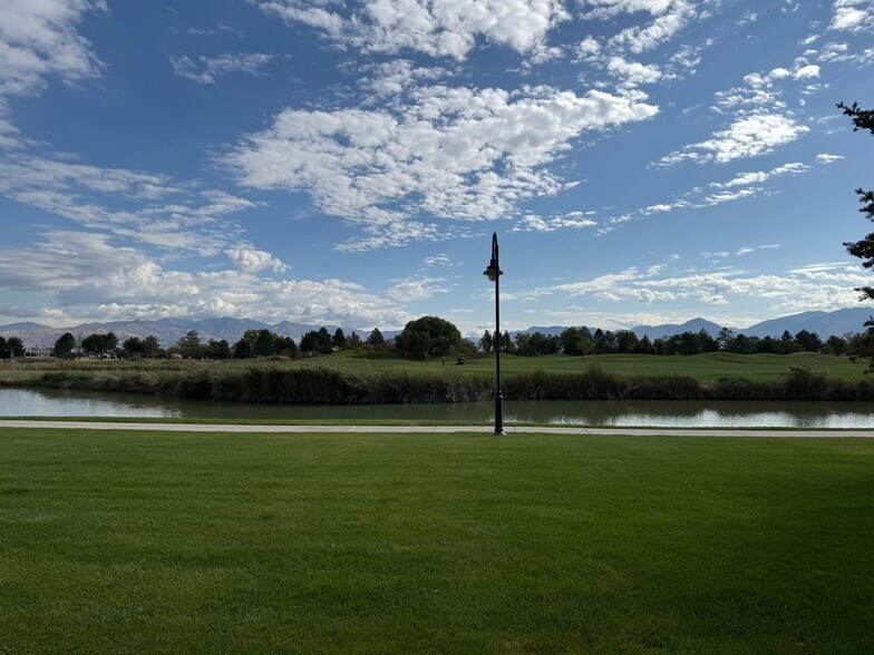 More Photos Of 2479 S Lake Park Blvd, West Valley City Office For Sale