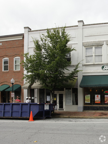 Primary Photo Of 154 Magnolia St, Spartanburg Storefront Retail Office For Lease