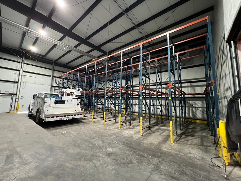 More Photos Of 9077 Cotta Rd, Lodi Industrial For Lease