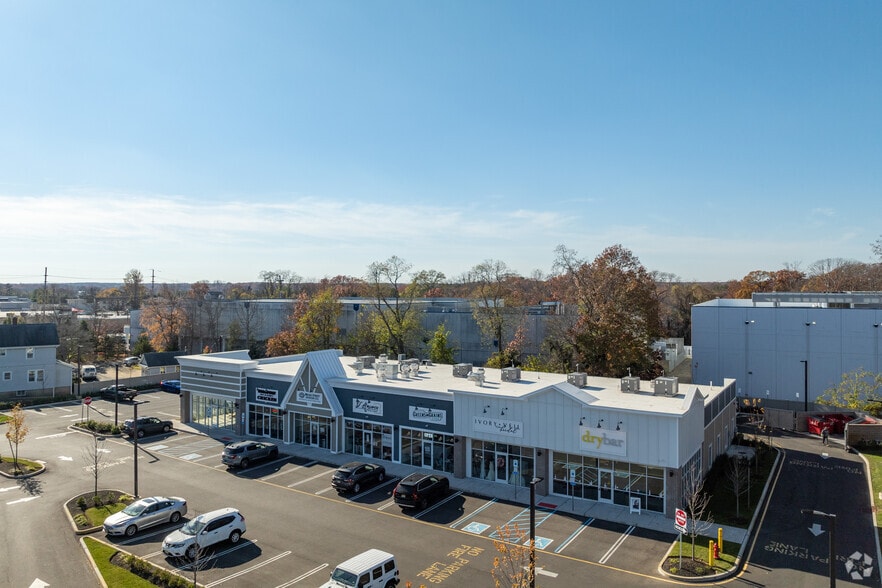 More Photos Of 1861 State Route 35, Wall Township Freestanding For Lease