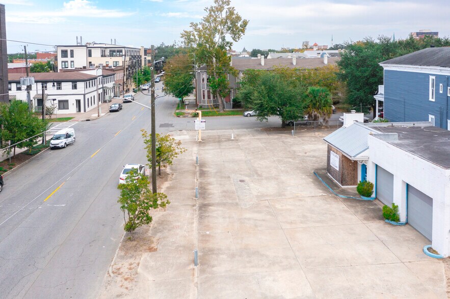 More Photos Of 702 Montgomery St, Savannah Restaurant For Lease