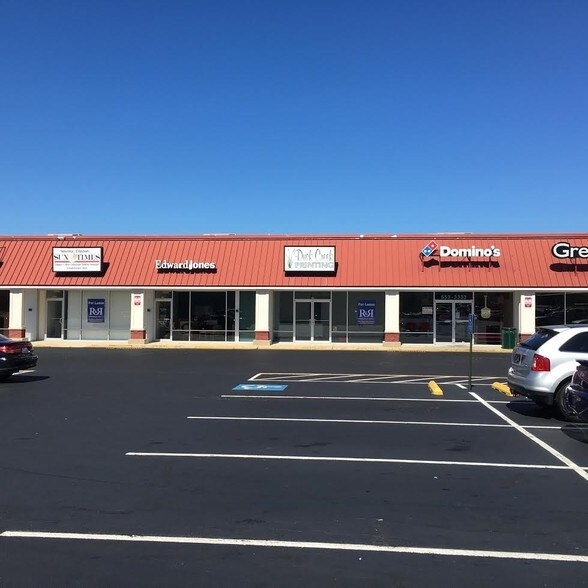 More Photos Of 66-86 E Glenwood Ave, Smyrna General Retail For Lease