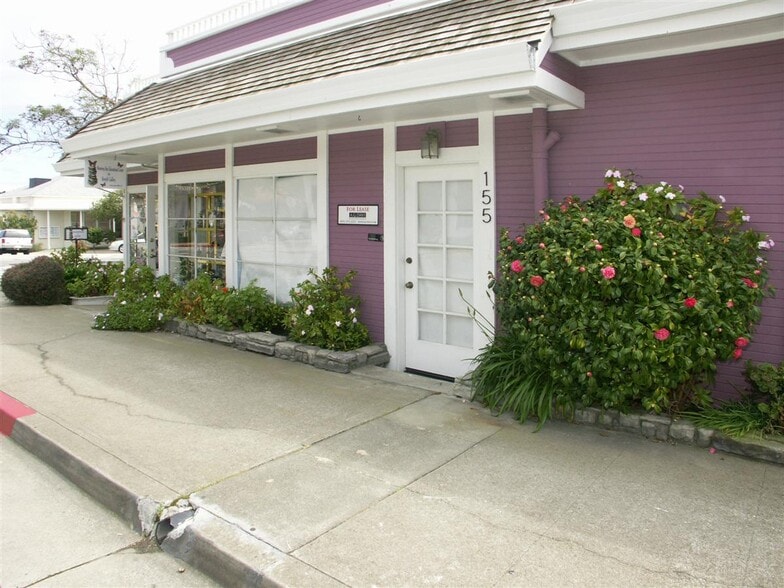 More Photos Of 529 Central Ave, Pacific Grove Office Residential For Lease